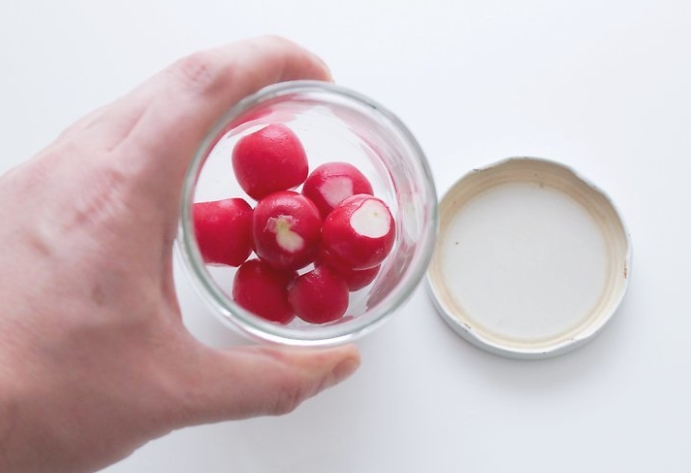 Store Radishes Using Hydro-cool