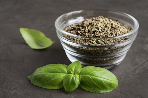 How To Dry Basil Leaves