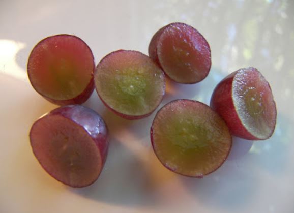 Seedless Grapes